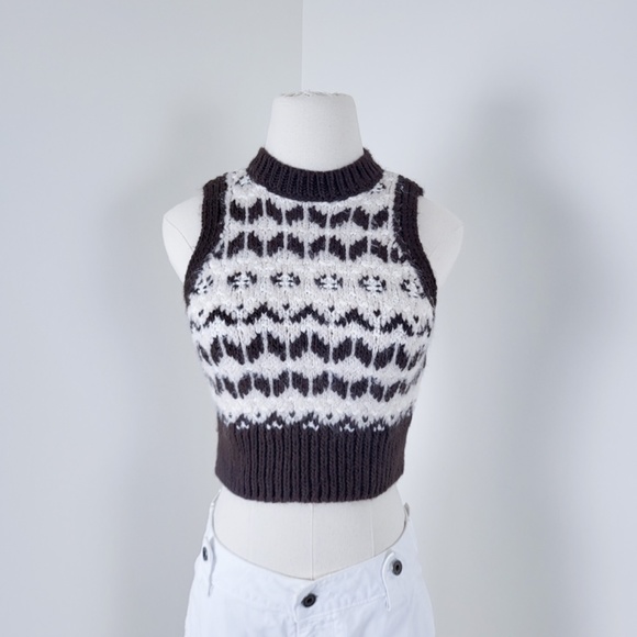 *Free with Purchase* Zara Knit Sweater Vest cableknit soft comfy sleeveless crop - Picture 3 of 8